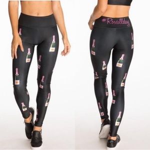 Goldsheep rosé all day leggings size small never been worn.